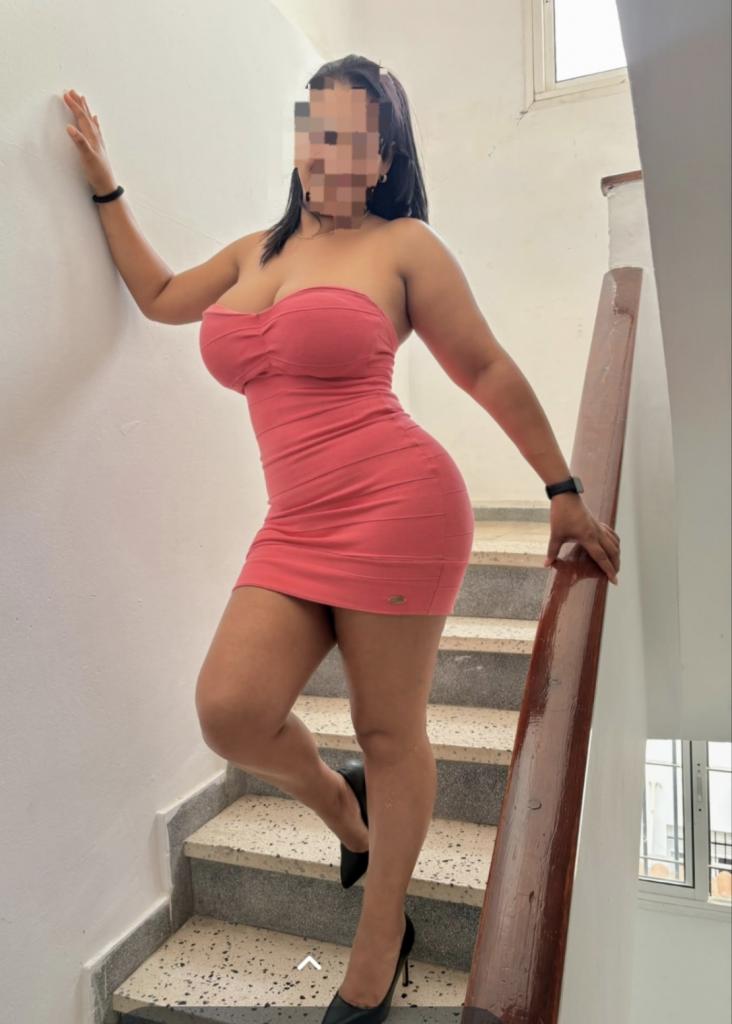 Chica busca chico en Huelva: 