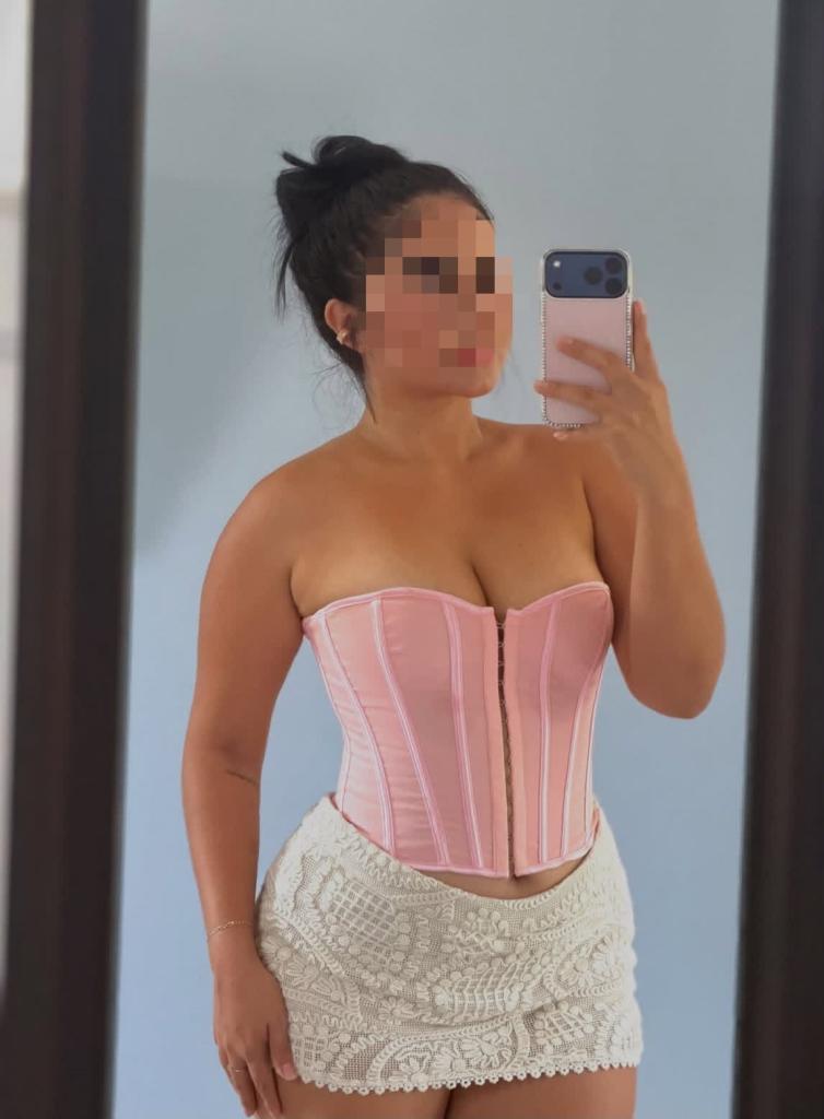 Chica busca chico en Cádiz: 