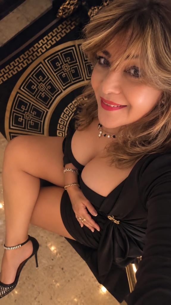 Chica busca chico en Tenerife: 