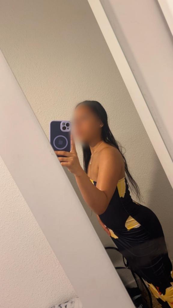 613444131: Chica busca chico en Valencia
