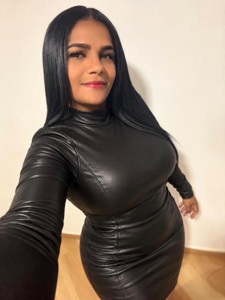 Chica busca chico en Alicante: 