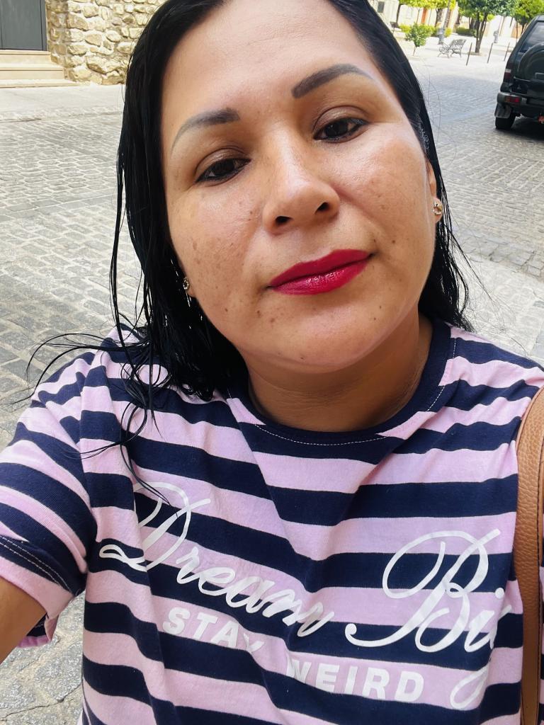 743026056: Chica busca chico en Badajoz