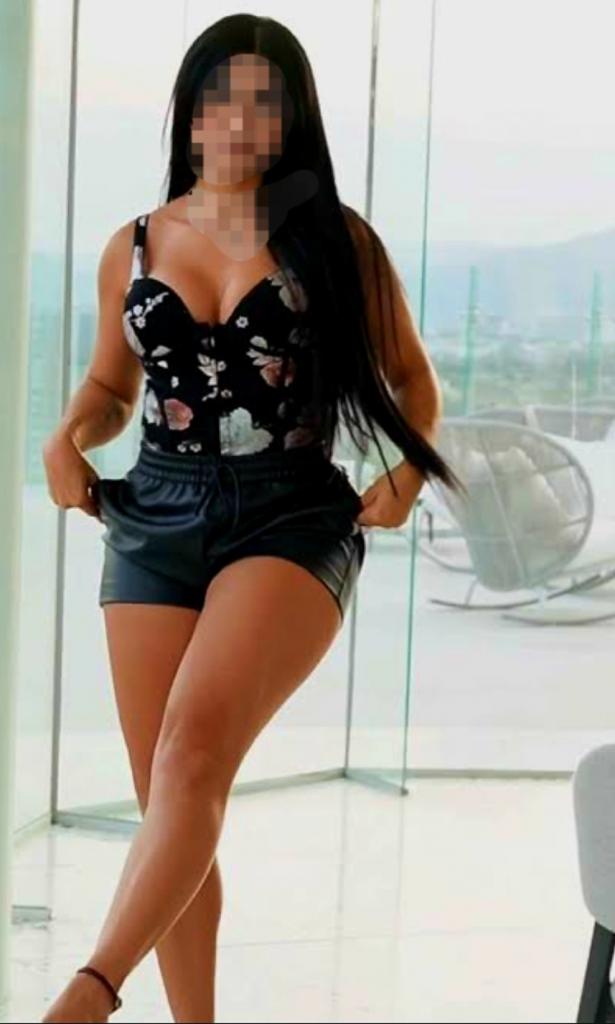 667035001: Chica busca chico en Almería