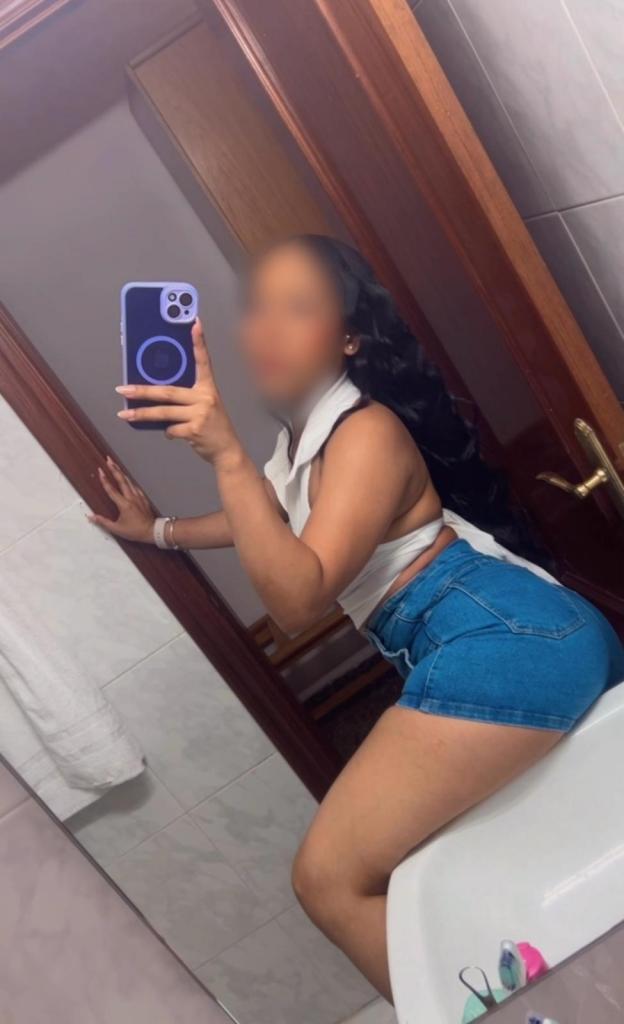 613444131: Chica busca chico en Valencia