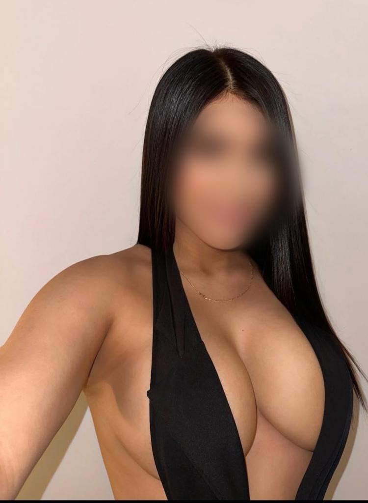 642324382: Chica busca chico en Pontevedra