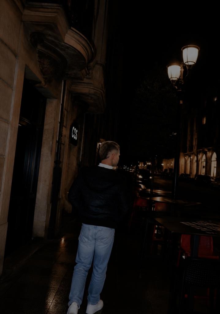Chico busca chica en Navarra: 