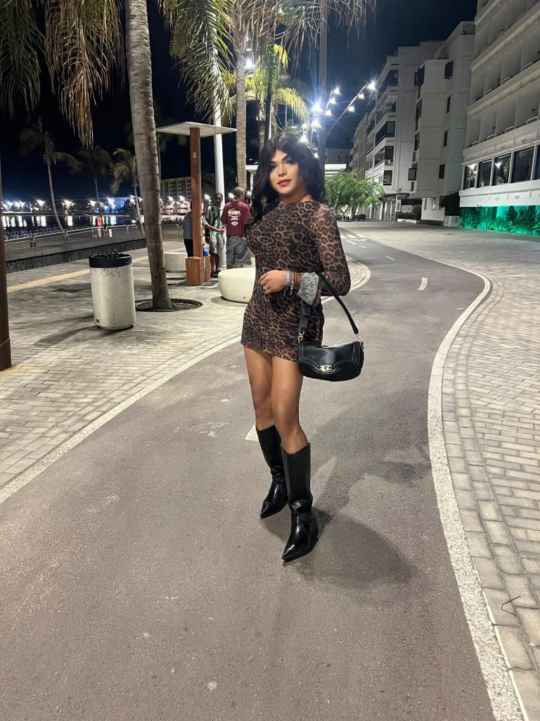 743004345: Transexual en Tenerife