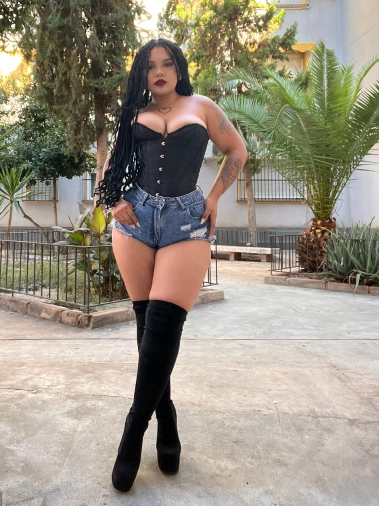 Chica busca chico en Murcia: 