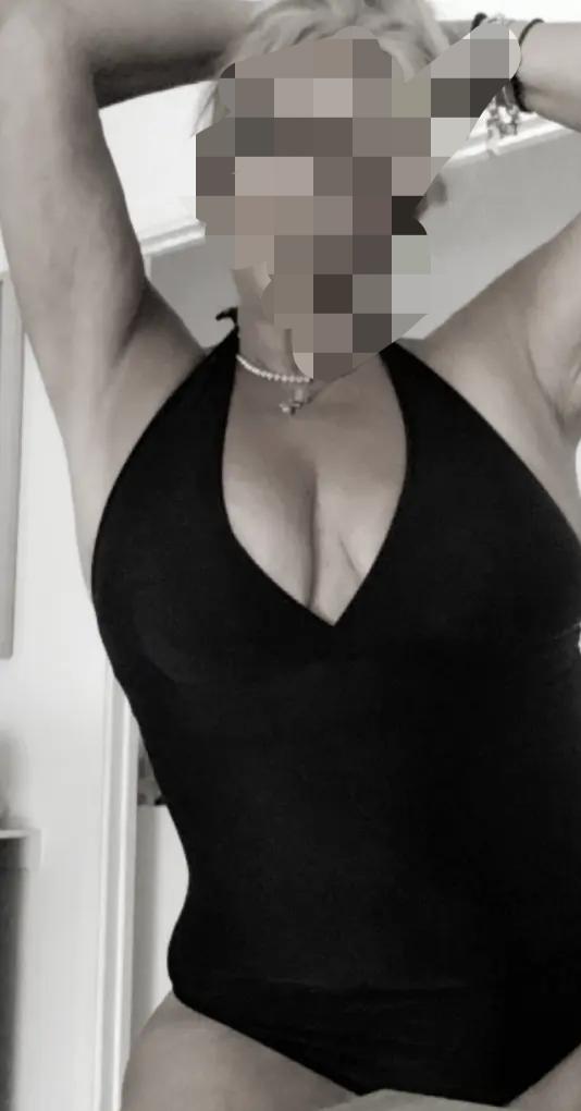 Chica busca chico en Cádiz: 