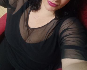 609075166: Chica busca chico en Valencia