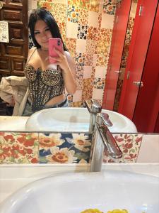 617908017: Chica busca chico en Madrid