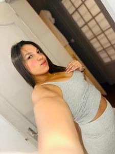 678449414: Chica busca chico en Madrid