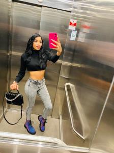 678449414: Chica busca chico en Madrid