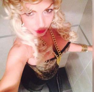 658626379: Chica busca chico en Valencia
