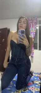 623424321: Chica busca chico en Cádiz