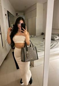 600740775: Chica busca chico en Málaga