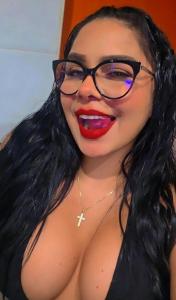 697915883: Chica busca chico en Tarragona