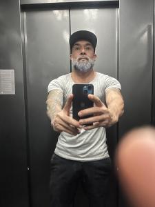 663563660: Chico busca chica en Mallorca