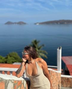 613924145: Chica busca chico en Cádiz