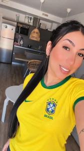 673587572: Chica busca chico en Barcelona