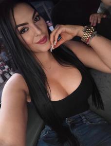 674411061: Chica busca chico en Mallorca