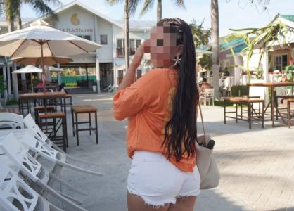 661807861: Chica busca chico en Cádiz