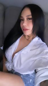 613849347: Chica busca chico en Sevilla
