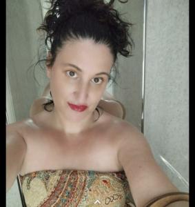 635085906: Chica busca chico en La Coruña