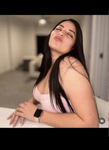632974466: Chica busca chico en Murcia