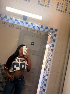 631940458: Chica busca chico en Cádiz