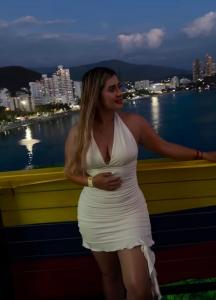 622183531: Chica busca chico en Granada