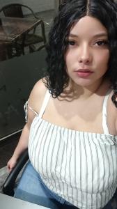 604935261: Chica busca chico en Huelva