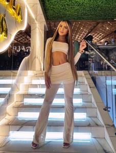 667247811: Transexual en Mallorca