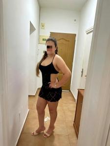 613855987: Chica busca chico en Jaén