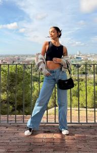 667940200: Chica busca chico en Barcelona