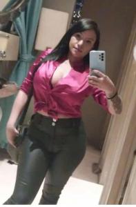 664779287: Chica busca chico en Valencia