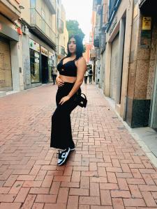 670345610: Chica busca chico en Valencia