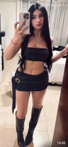 614421305: Chica busca chico en Valencia