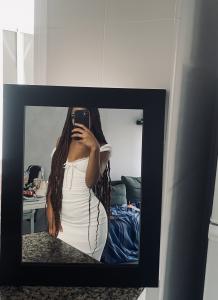 647504728: Chica busca chico en Las Palmas