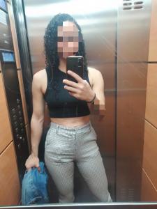 613796843: Chica busca chico en Madrid
