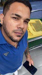 613140695: Chico busca chica en Las Palmas