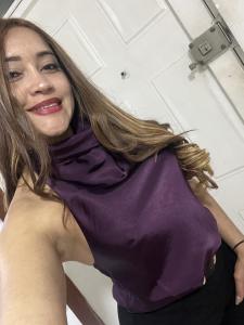 667390695: Chica busca chico en Cáceres