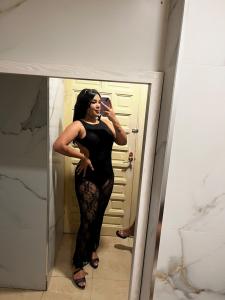 605354691: Chica busca chico en Almería