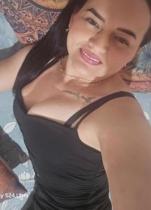 612297547: Chica busca chico en Tenerife