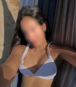 674137203: Chica busca chico en La Coruña