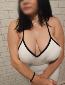 610799018: Chica busca chico en Barcelona