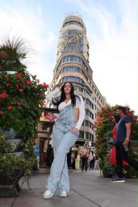 664470600: Chica busca chico en Sevilla