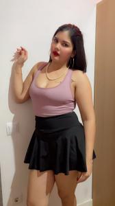 745093799: Chica busca chico en Lérida