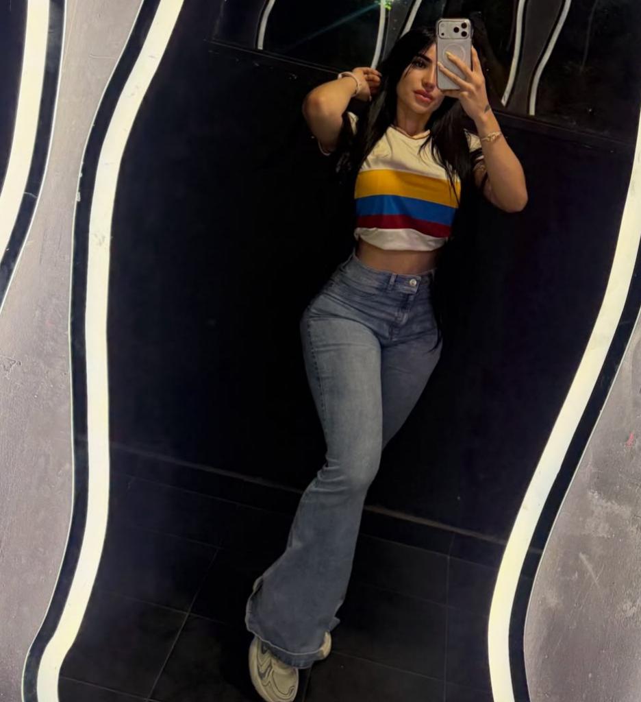628486651: Chica busca chico en Lugo