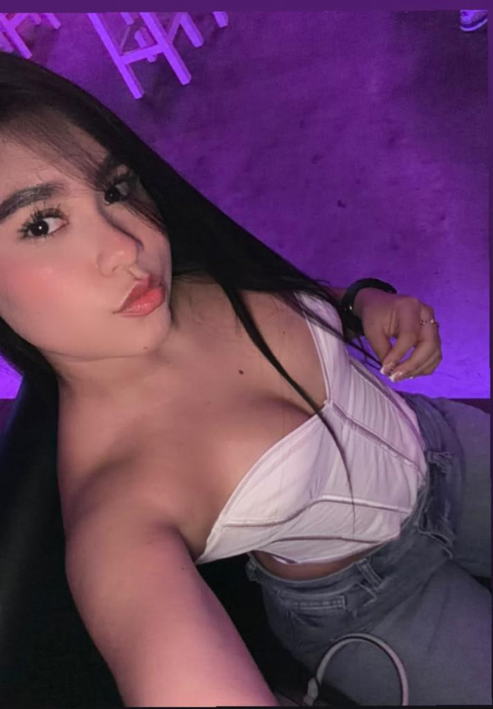 Chica busca chico en Granada: 